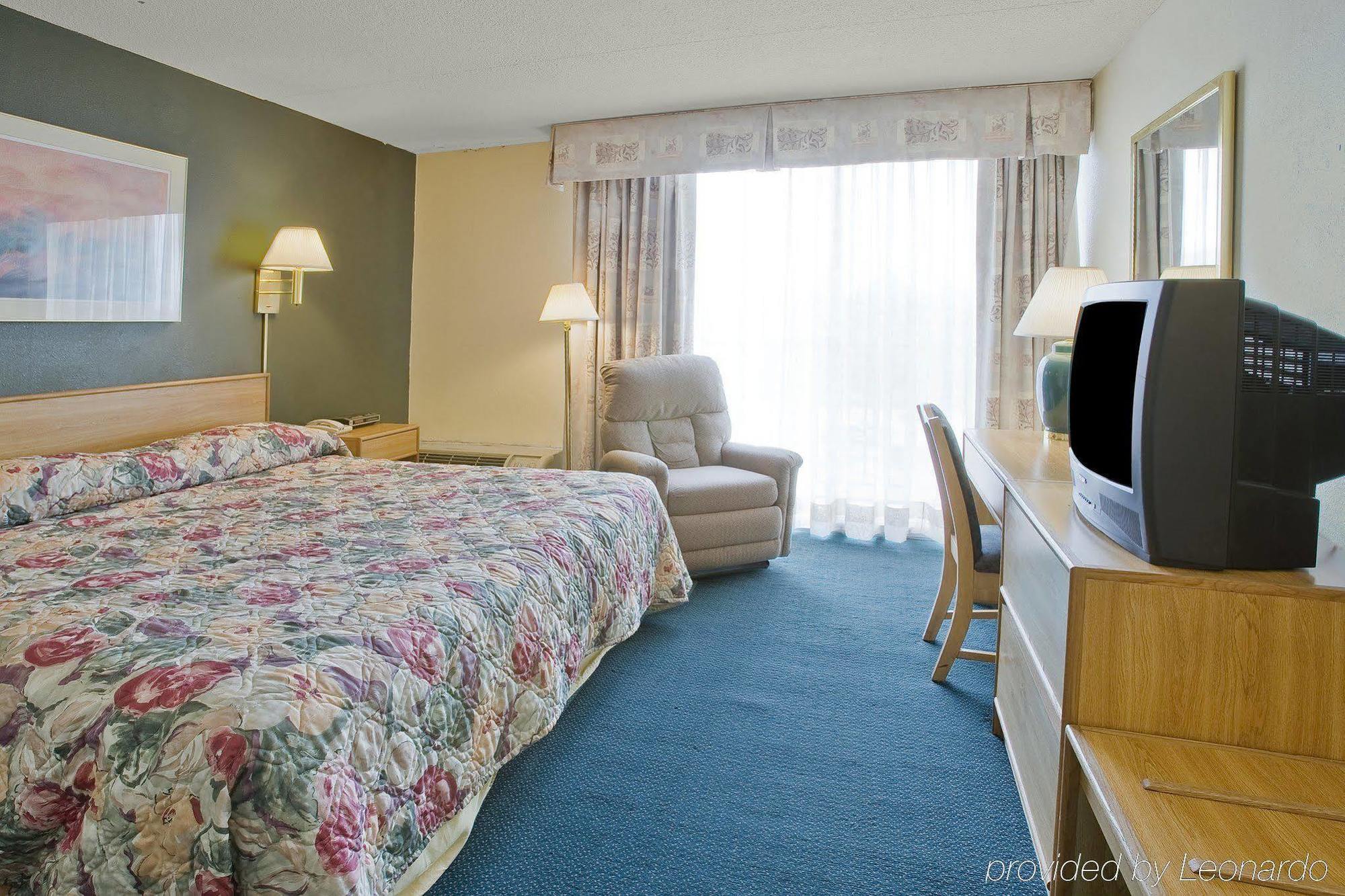 Broadview Inn Suites غاليسبورغ المظهر الخارجي الصورة